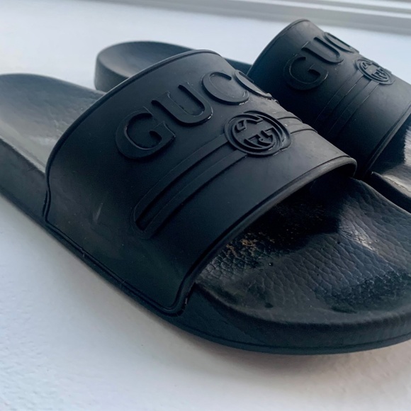 Authentic Gucci slides - Picture 3 of 7
